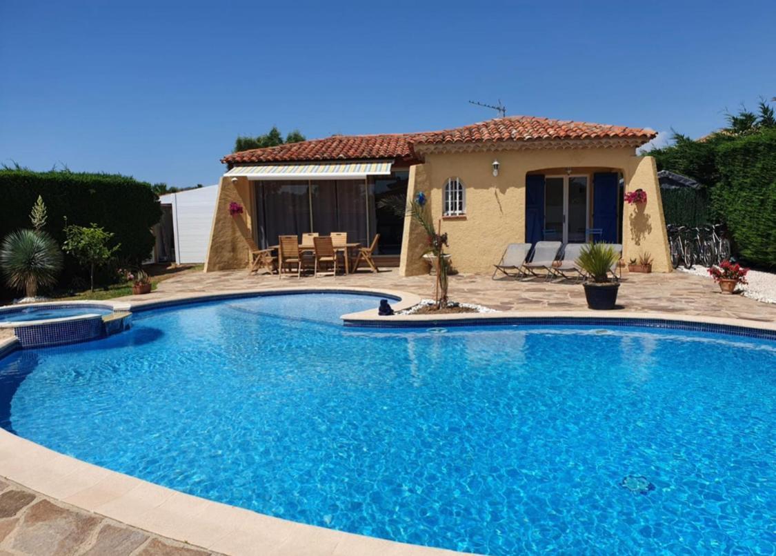 Villa Au Calme Avec Piscine Privative Bormes-les-Mimosas Kültér fotó