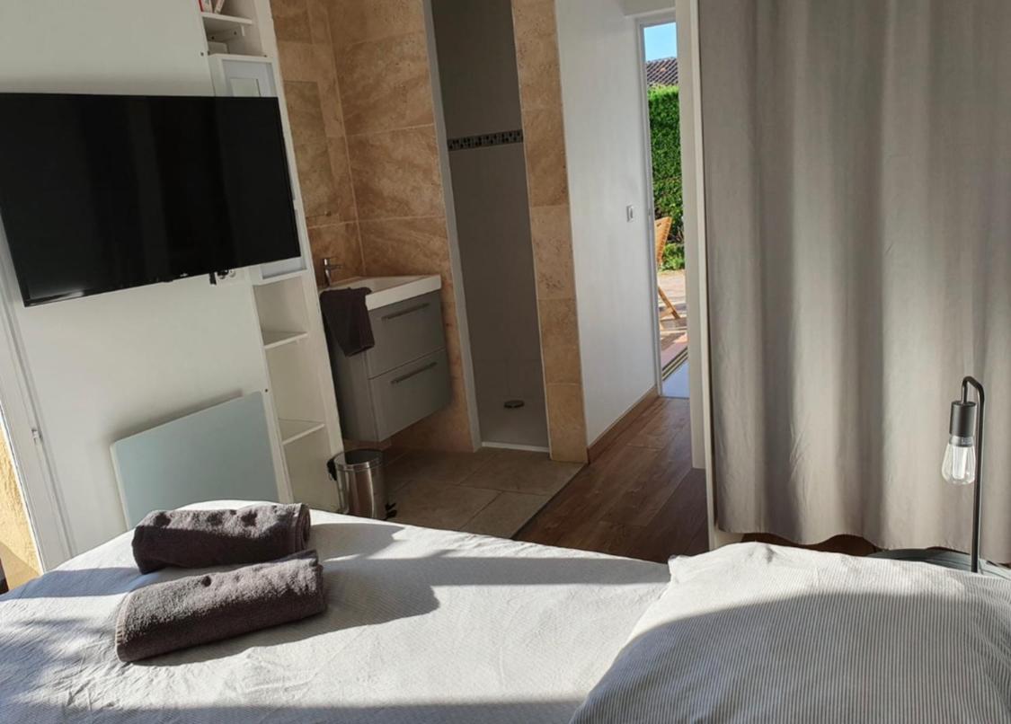 Villa Au Calme Avec Piscine Privative Bormes-les-Mimosas Kültér fotó
